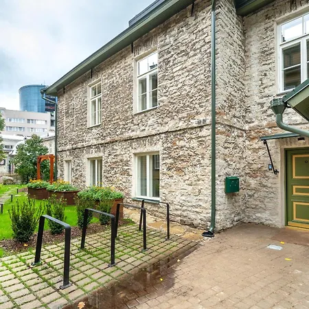 Historic Luxury Apartment With Free Parking And Garden *